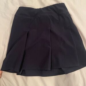 Athleta girls NAVY Skirt with shorts